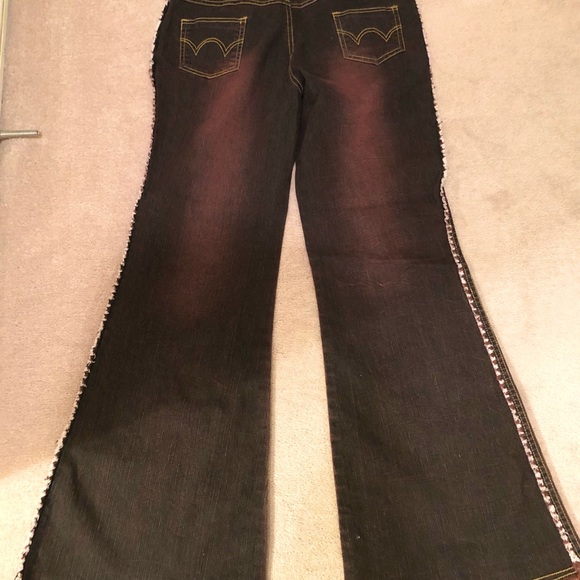 Hand painted beaded Flared Jeans - Picture 8 of 12